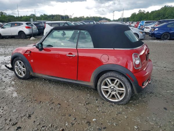 2015 MINI COOPER