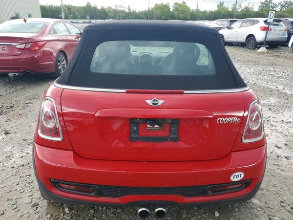 2015 MINI COOPER