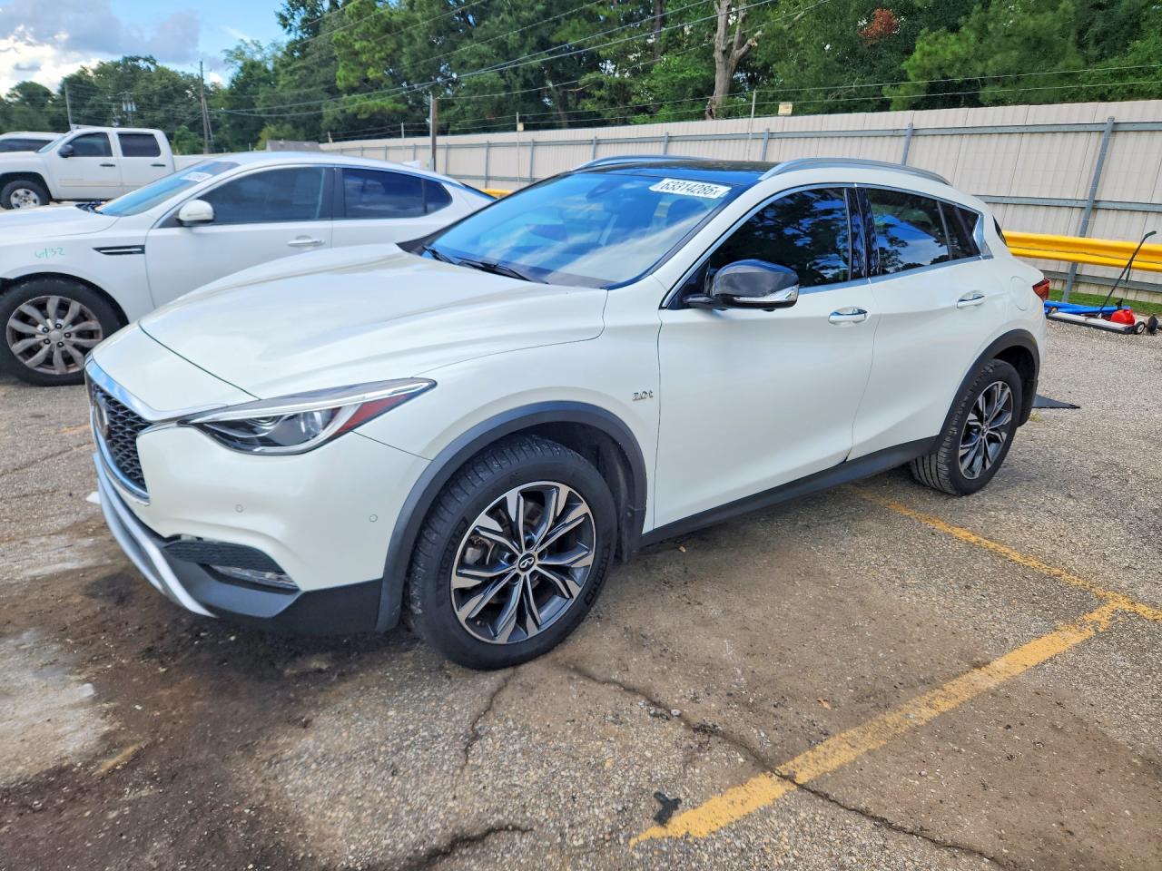 2018 INFINITI QX30
