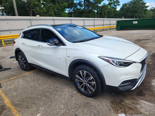 2018 INFINITI QX30