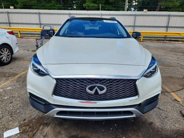 2018 INFINITI QX30