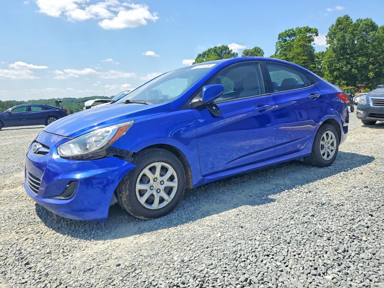 2013 HYUNDAI ACCENT GLS, GS