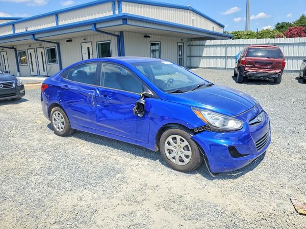 2013 HYUNDAI ACCENT GLS, GS
