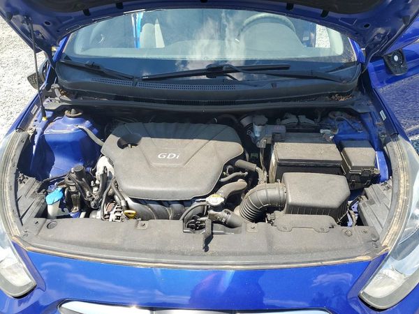 2013 HYUNDAI ACCENT GLS, GS