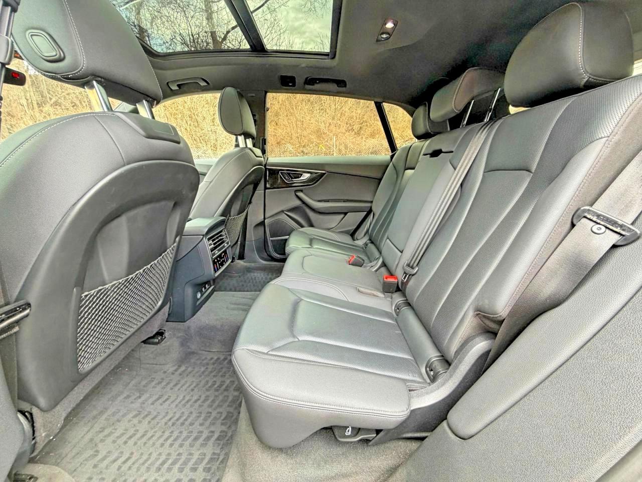 2019 AUDI Q8 quattro Premium Plus