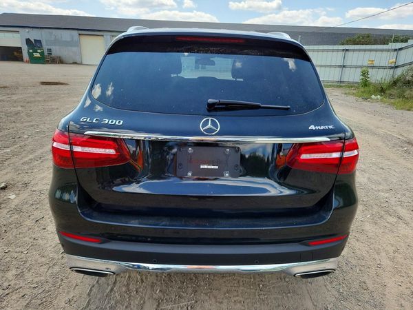 2019 MERCEDES-BENZ GLC GLC 300-4M