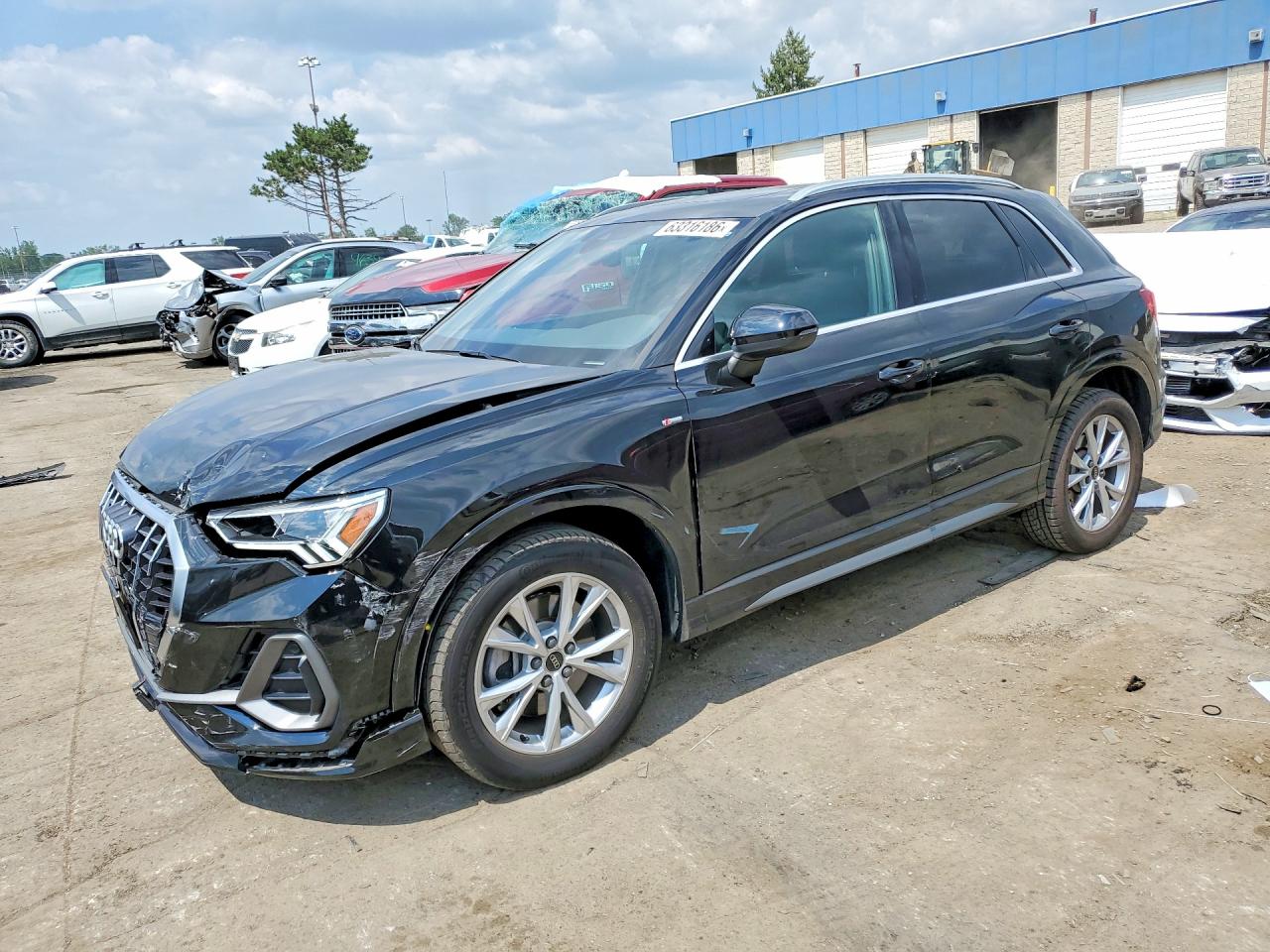 2023 AUDI Q3