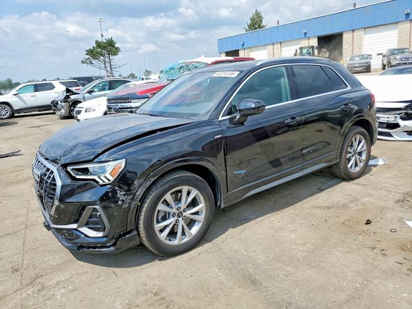 2023 AUDI Q3