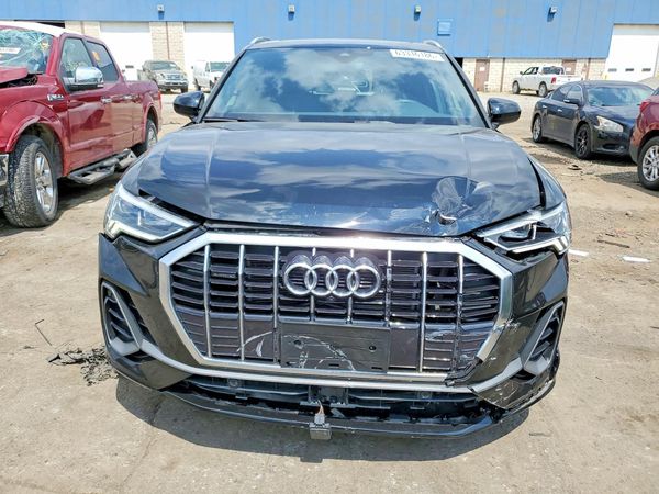 2023 AUDI Q3
