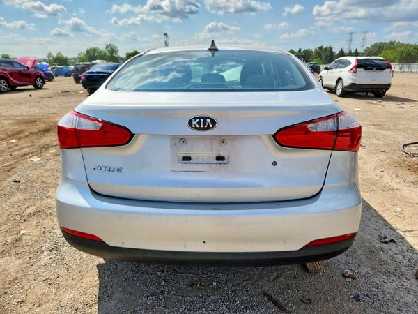 2015 KIA FORTE GL(Middle-low grade)