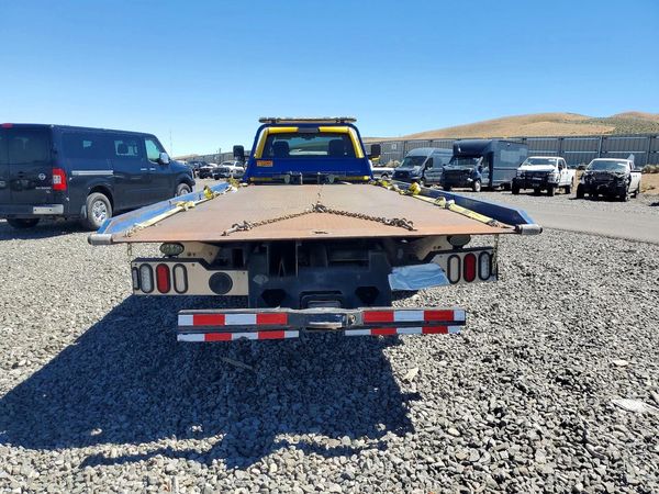 2019 RAM 5500 REG CAB CHASSIS