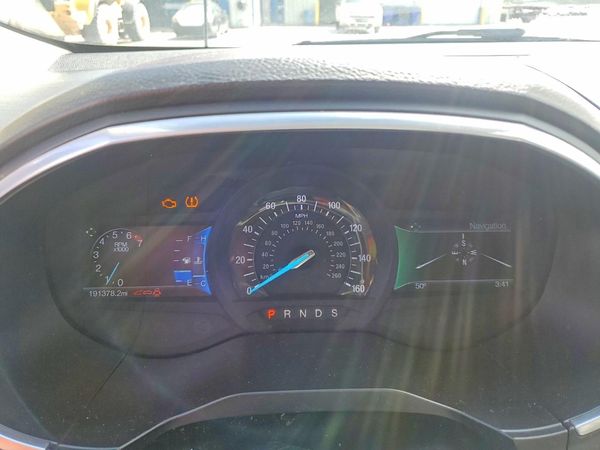 2017 FORD EDGE Titanium