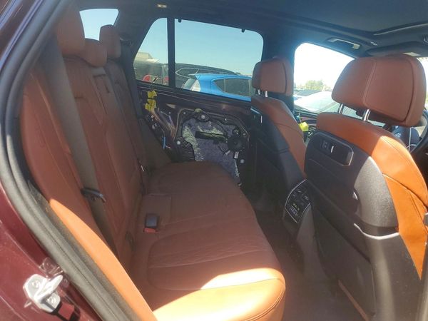 2025 BMW X5 xDrive50e