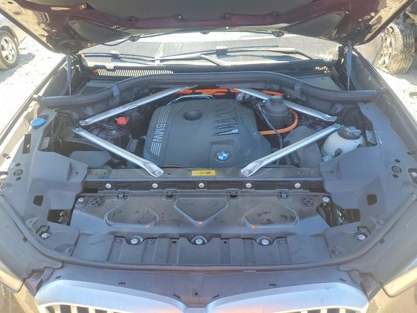 2025 BMW X5 xDrive50e