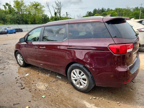 2015 KIA SEDONA GL - Middle-low
