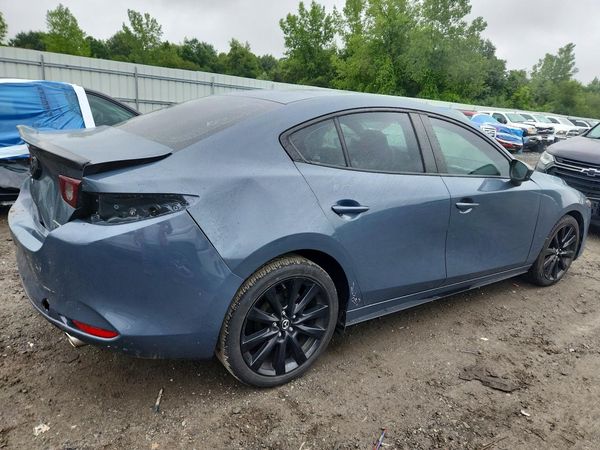 2023 MAZDA 3 Preferred Package
