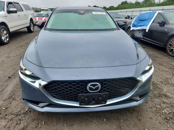 2023 MAZDA 3 Preferred Package