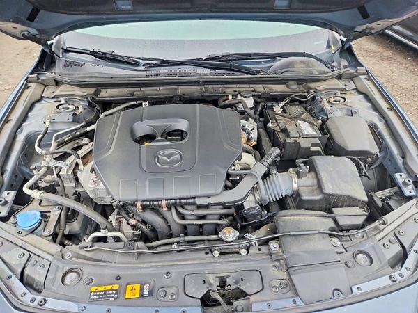 2023 MAZDA 3 Preferred Package