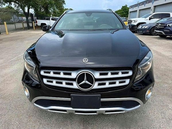 2018 MERCEDES-BENZ GLA GLA250