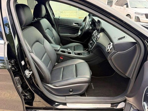 2018 MERCEDES-BENZ GLA GLA250