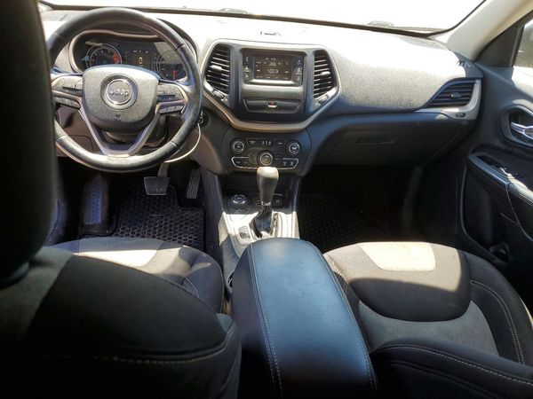 2017 JEEP CHEROKEE Sport