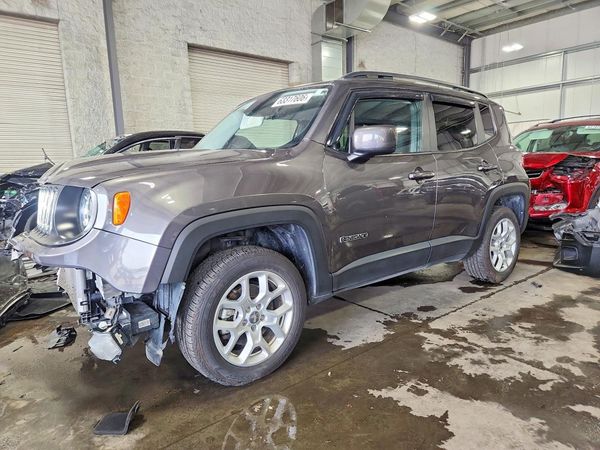 2017 JEEP RENEGADE LATITUDE 4X4