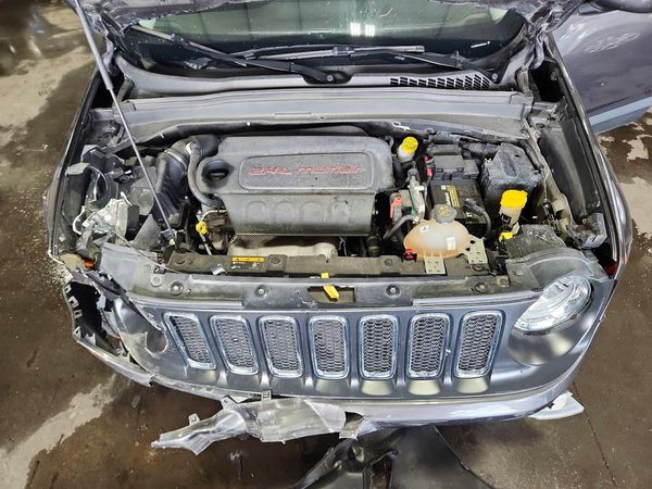 2017 JEEP RENEGADE LATITUDE 4X4