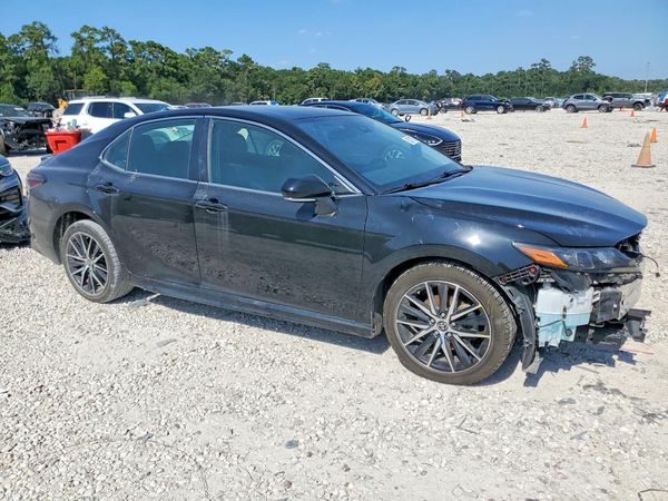 2023 TOYOTA CAMRY SE — Passenger 3/4