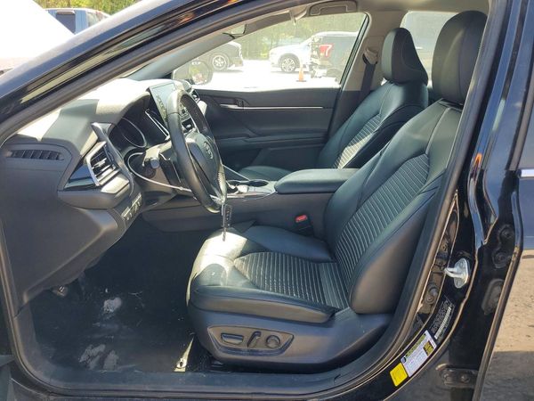 2023 TOYOTA CAMRY SE — DENT
