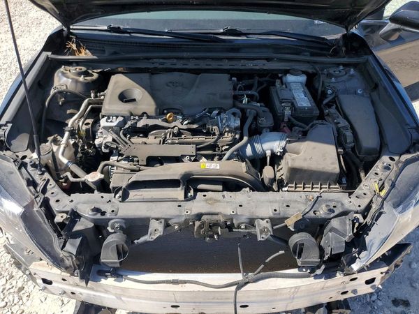 2023 TOYOTA CAMRY SE — Engine bay