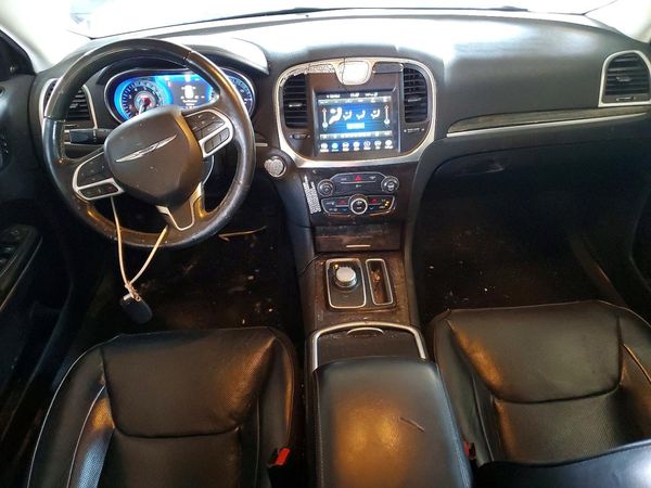 2020 CHRYSLER 300