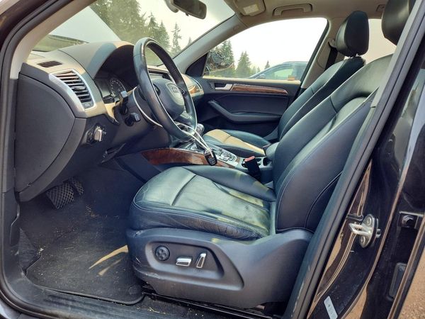 2017 AUDI Q5 quattro Premium