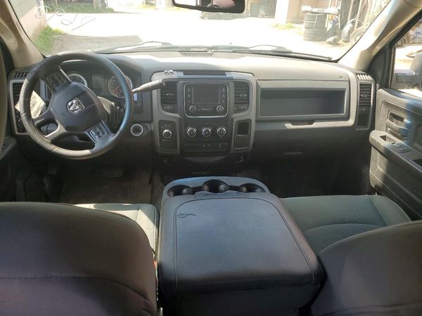 2015 RAM 1500 ST