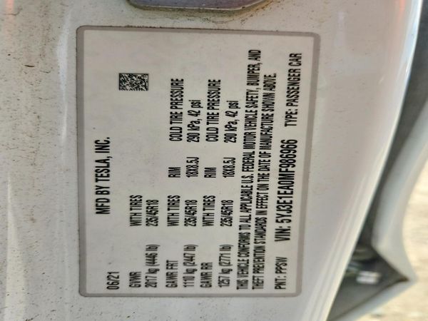 2021 TESLA MODEL 3