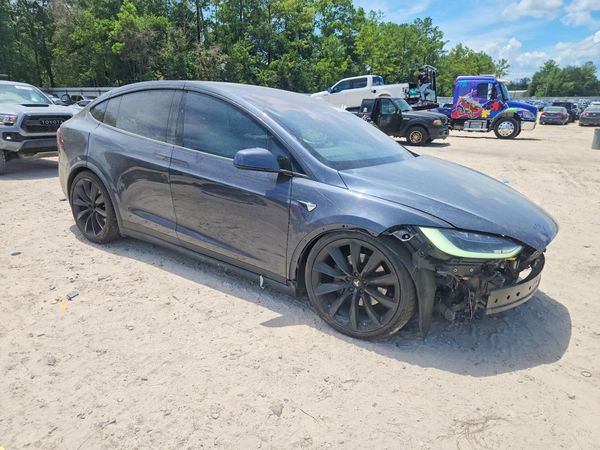 2017 TESLA MODEL X
