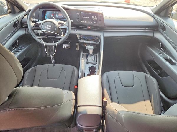 2026 HYUNDAI ELANTRA