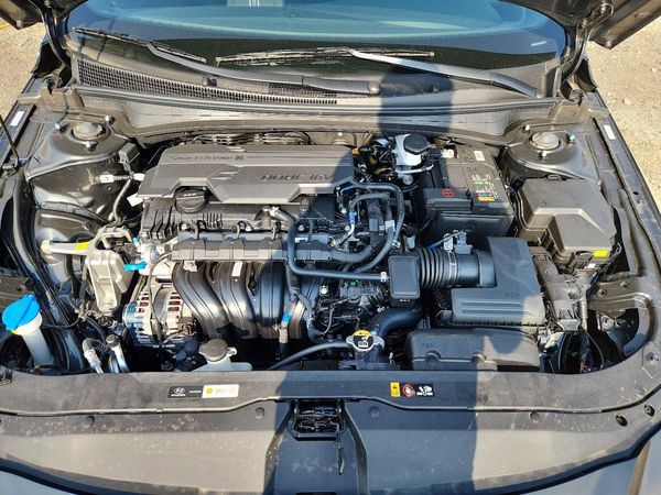 2026 HYUNDAI ELANTRA