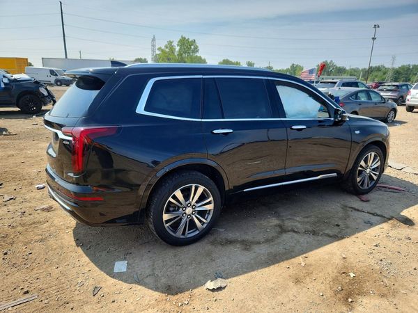 2021 CADILLAC XT6 Premium Luxury
