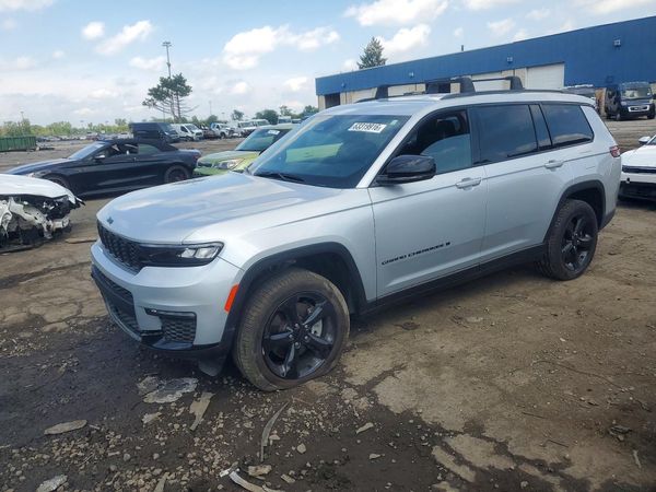2025 JEEP GRAND CHEROKEE