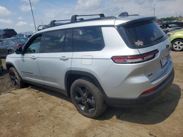 2025 JEEP GRAND CHEROKEE