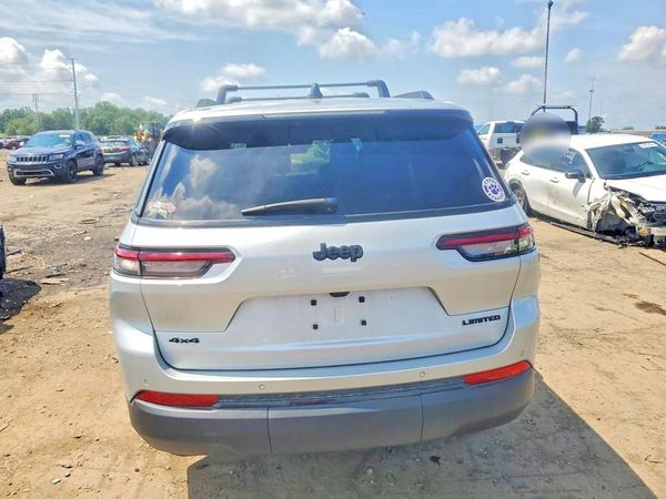 2025 JEEP GRAND CHEROKEE