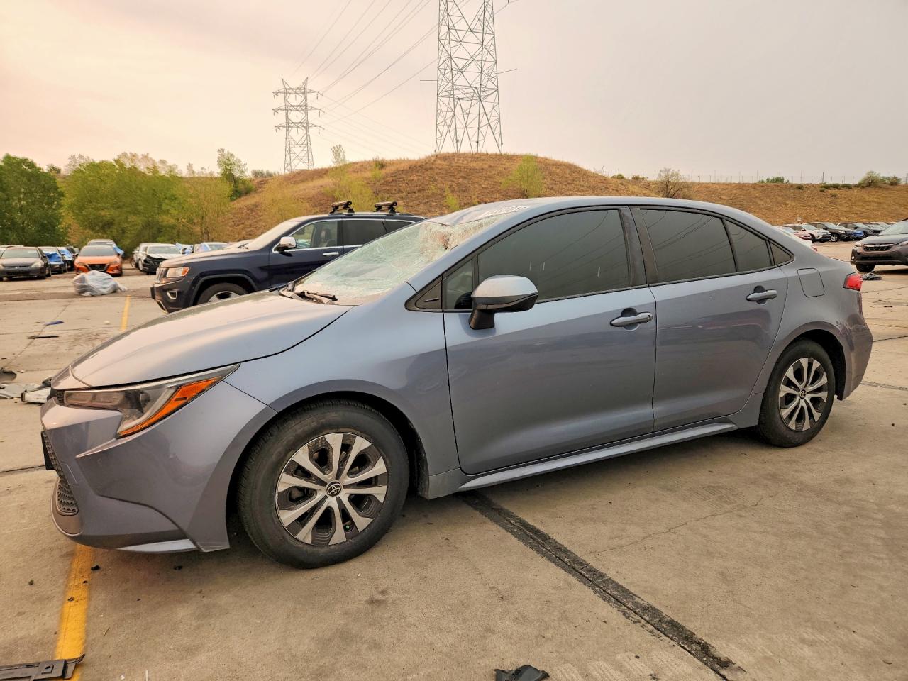 2022 TOYOTA COROLLA LE
