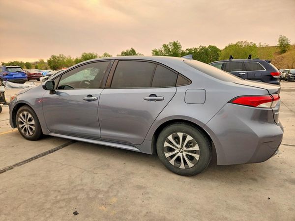 2022 TOYOTA COROLLA LE