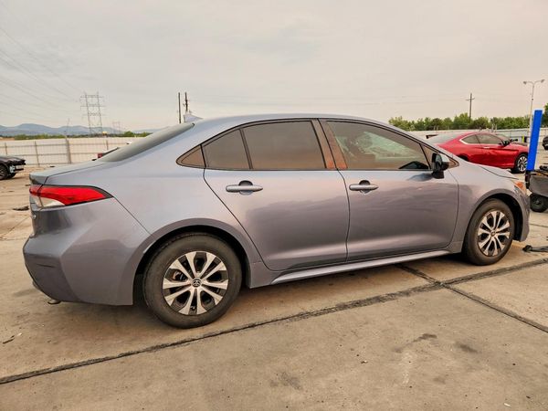 2022 TOYOTA COROLLA LE