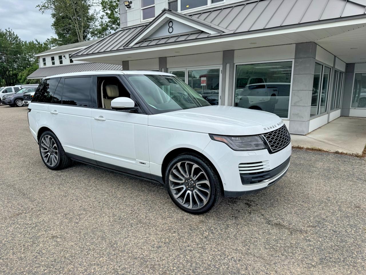 2018 LAND ROVER RANGE ROVER Supercharged LWB