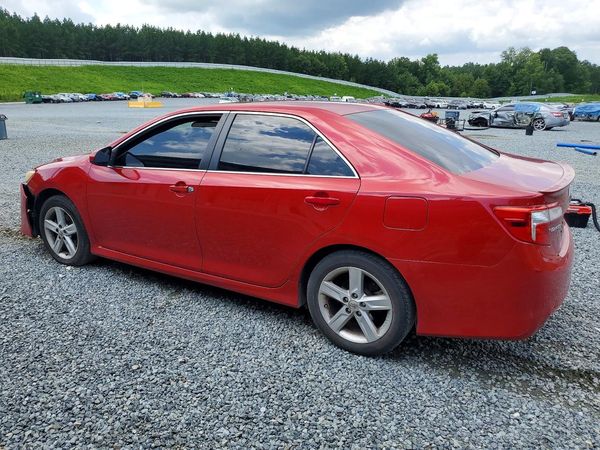 2013 TOYOTA CAMRY