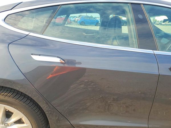 2017 TESLA MODEL S