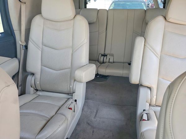 2018 CADILLAC ESCALADE Premium Luxury