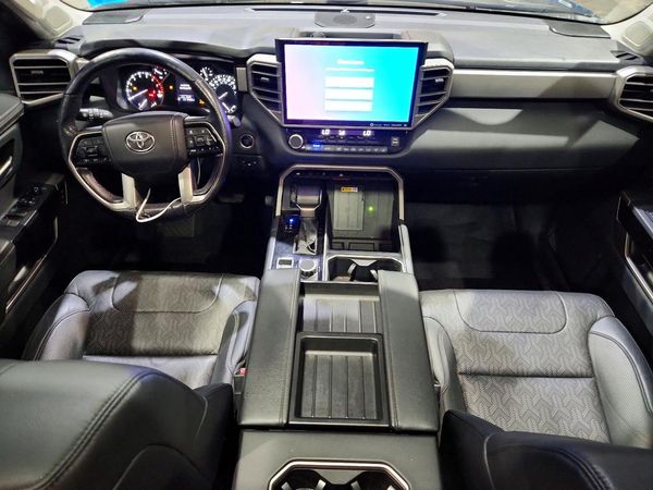 2022 TOYOTA TUNDRA Limited