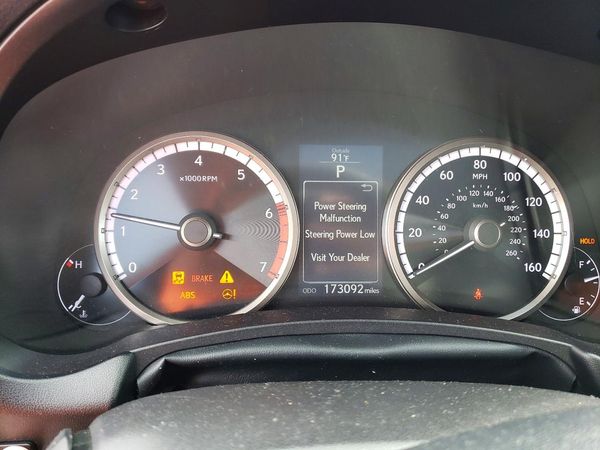 2015 LEXUS NX 200t Luxury